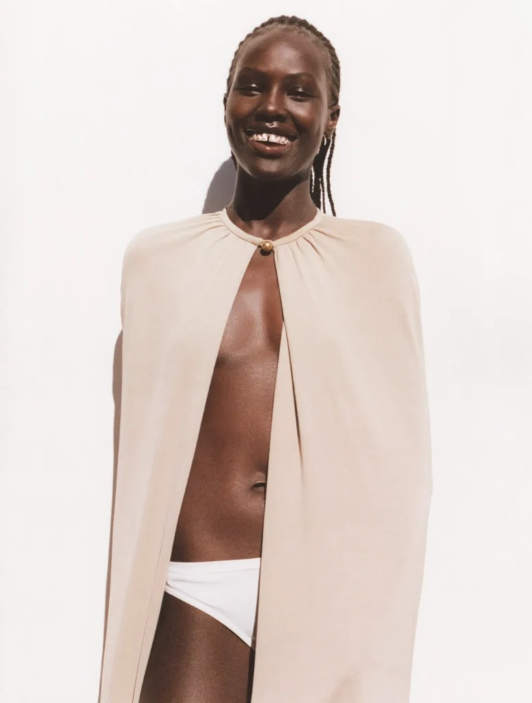 Achok Akoi Model