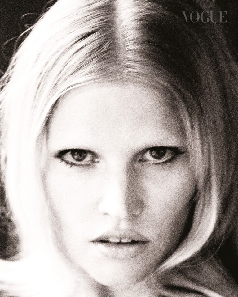 Lara Stone model