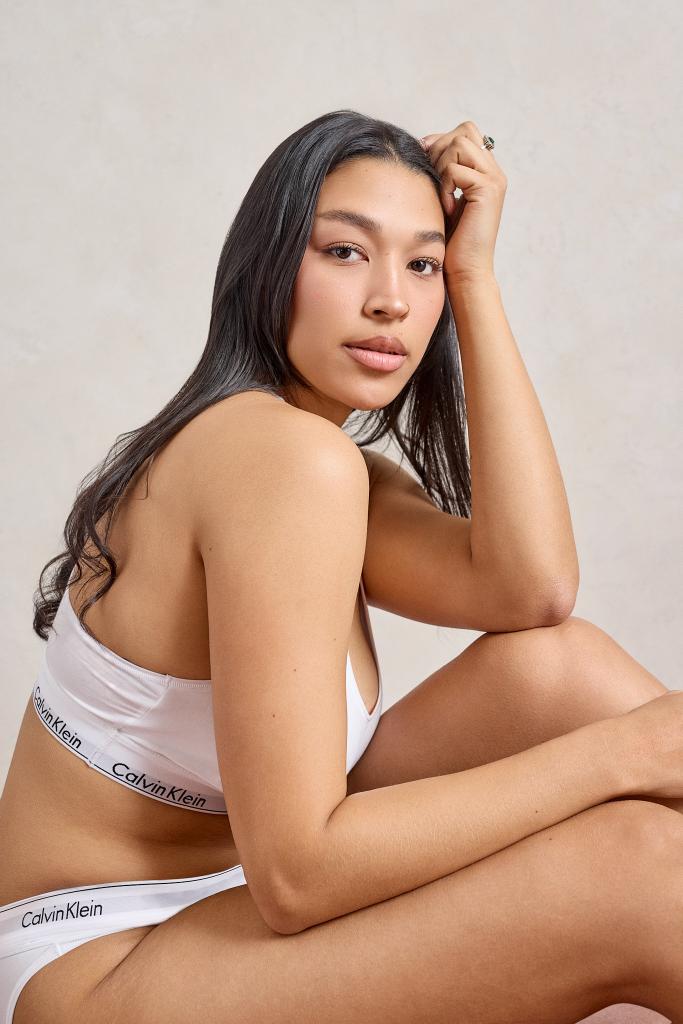 Alejandra Borrero model