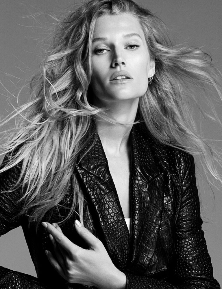 TONI GARRN model