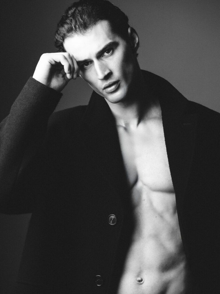 Aron Peter Cavoj model