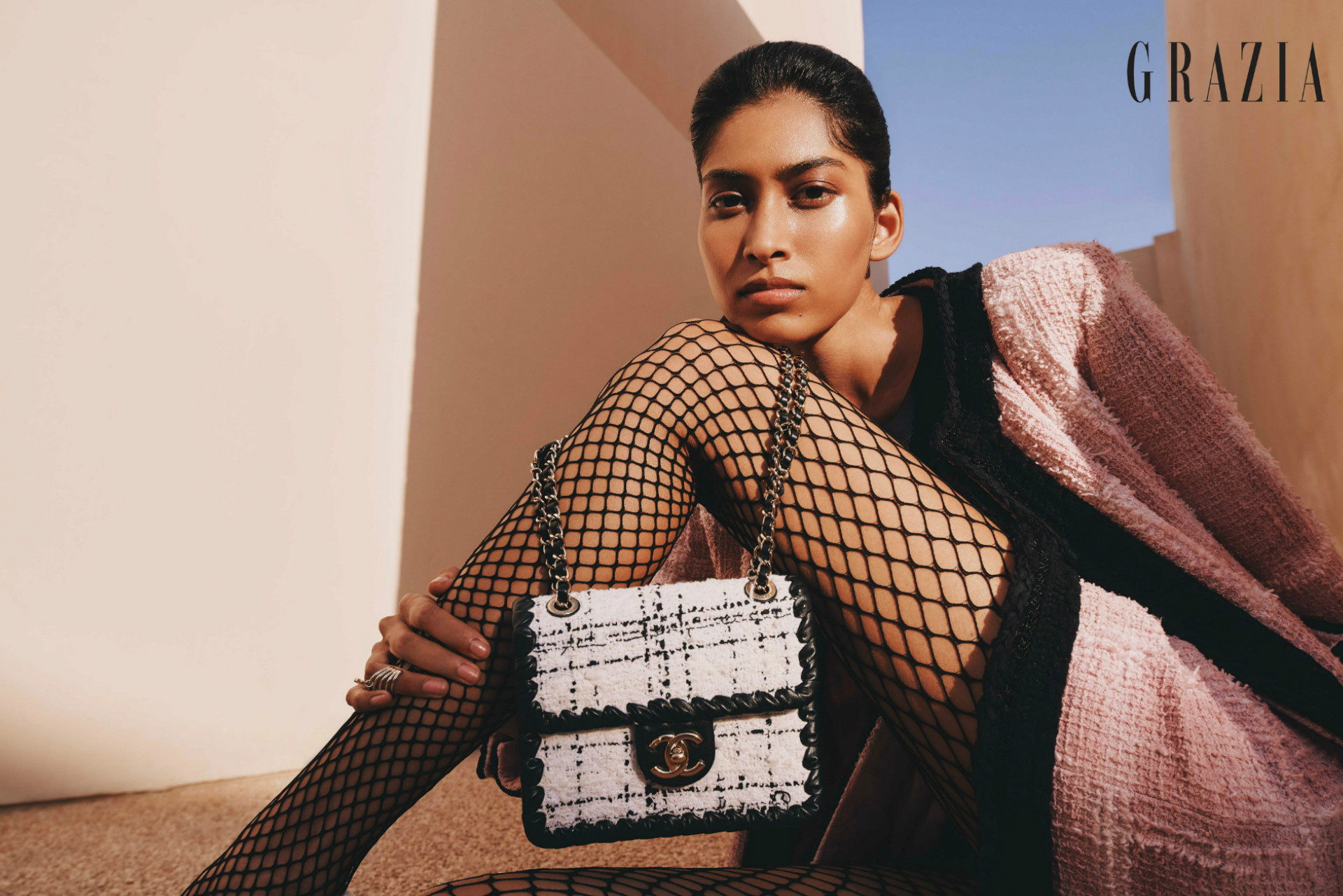 Arya Bendkhale model