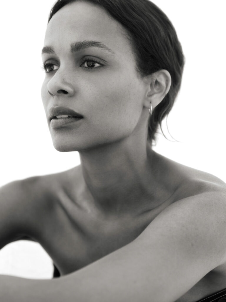 Frances Aaternir model