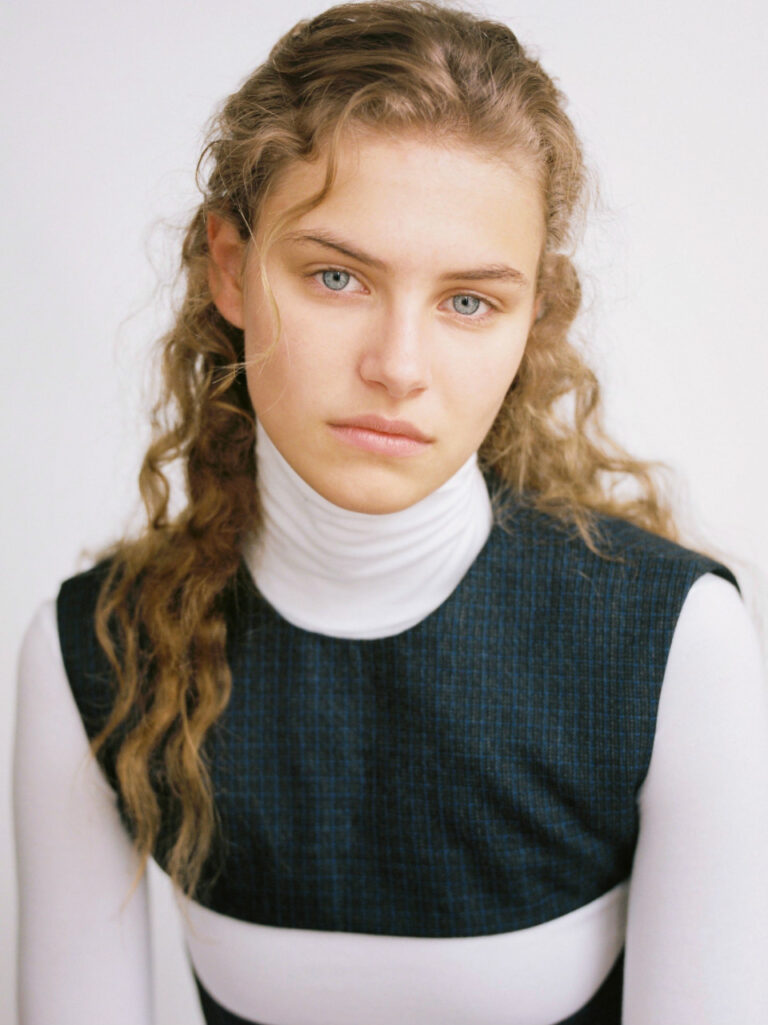 Johanna Schapfeld model