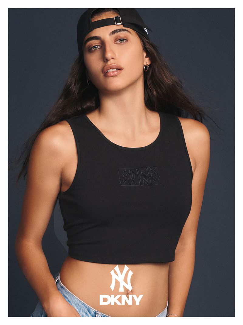 Paola Manes MODEL