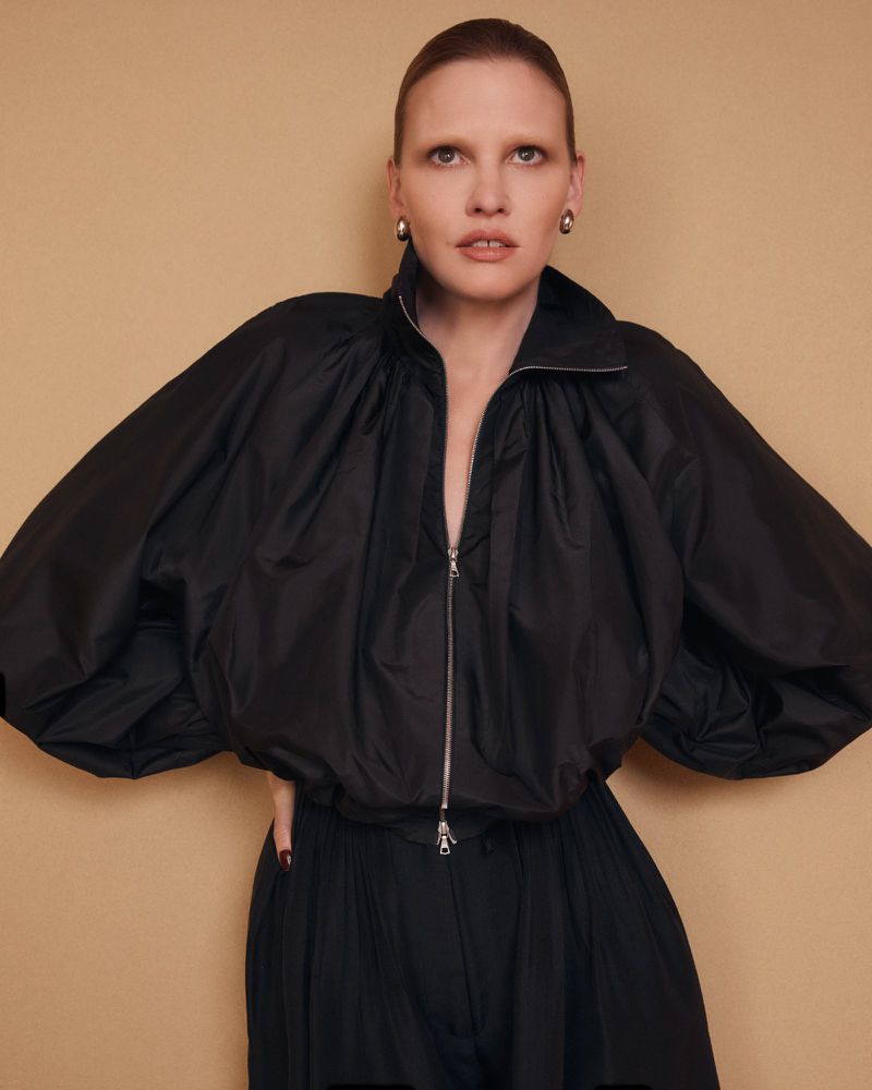 Lara Stone MODEL