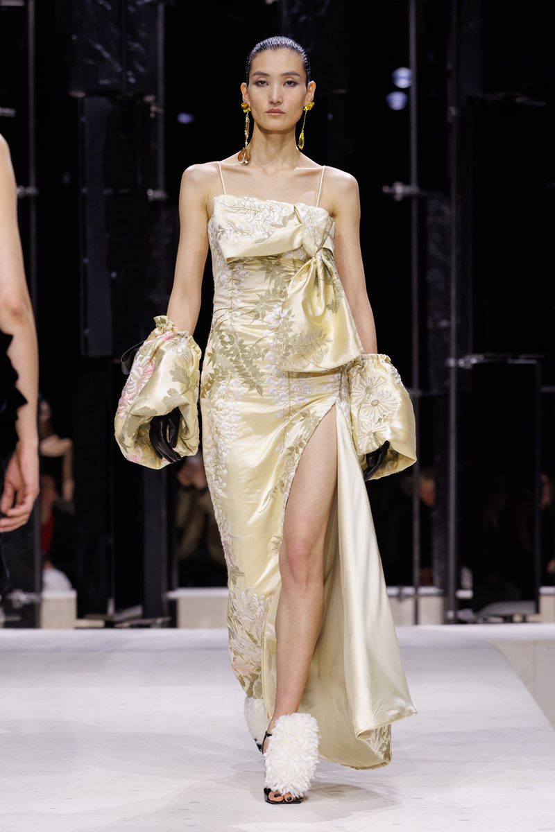 Lina Zhang MODEL