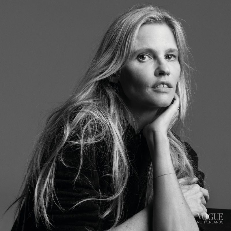 Lara Stone MODEL