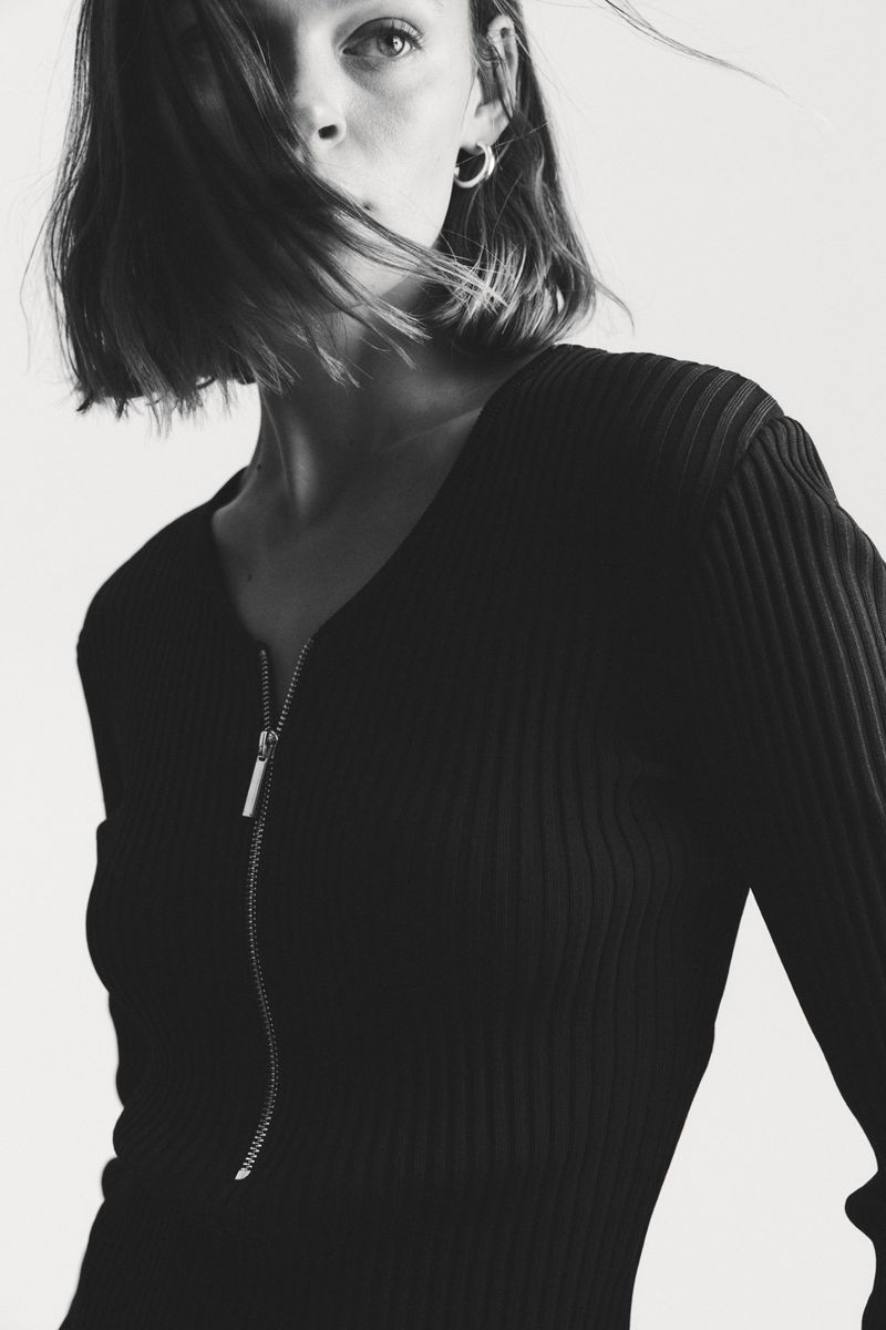 Cara Taylor MODEL