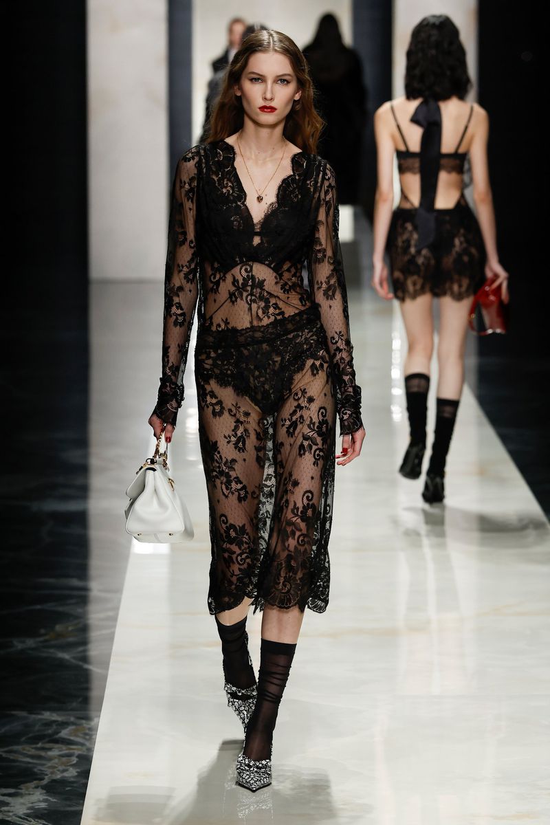 Claudia Campana MODEL