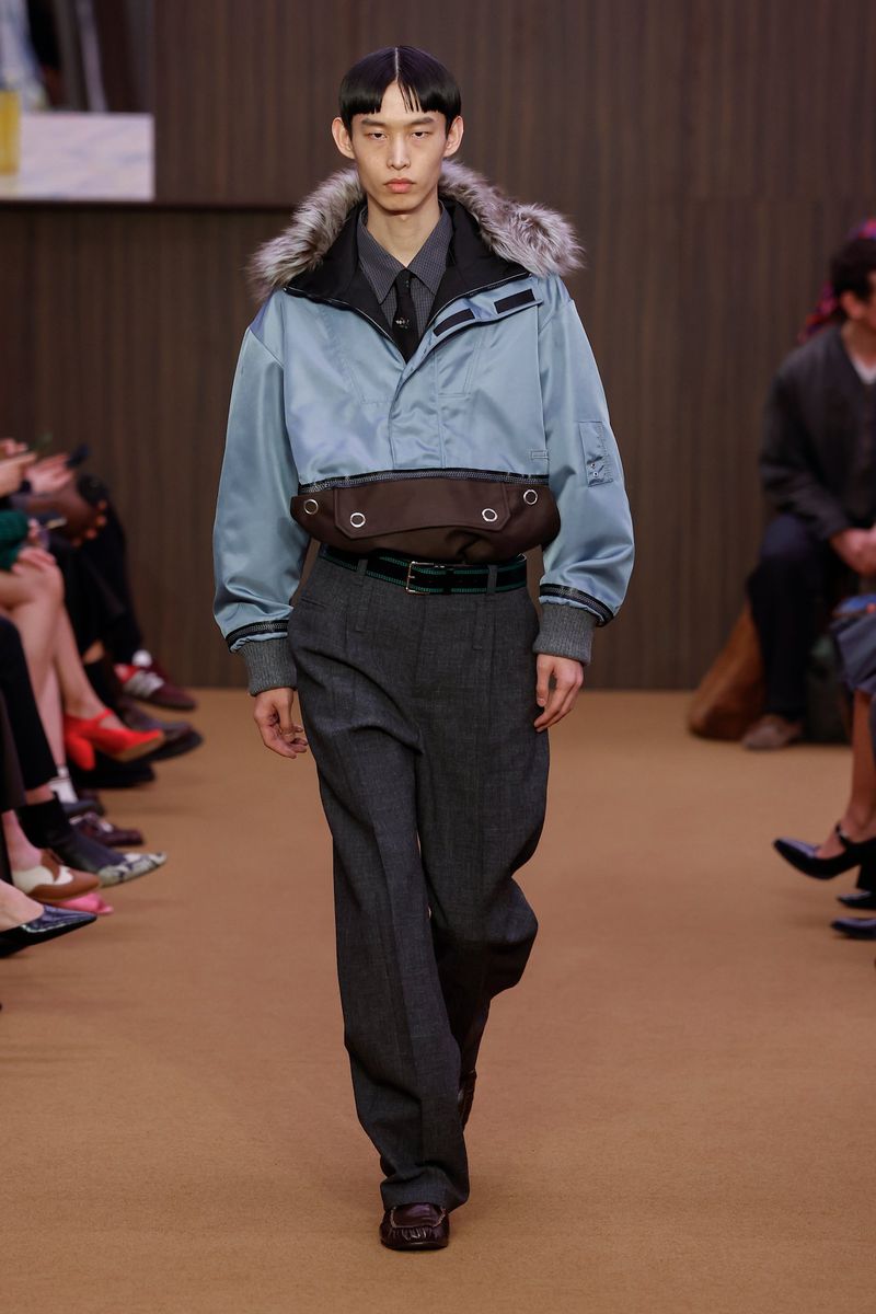 LV Yifan MODEL