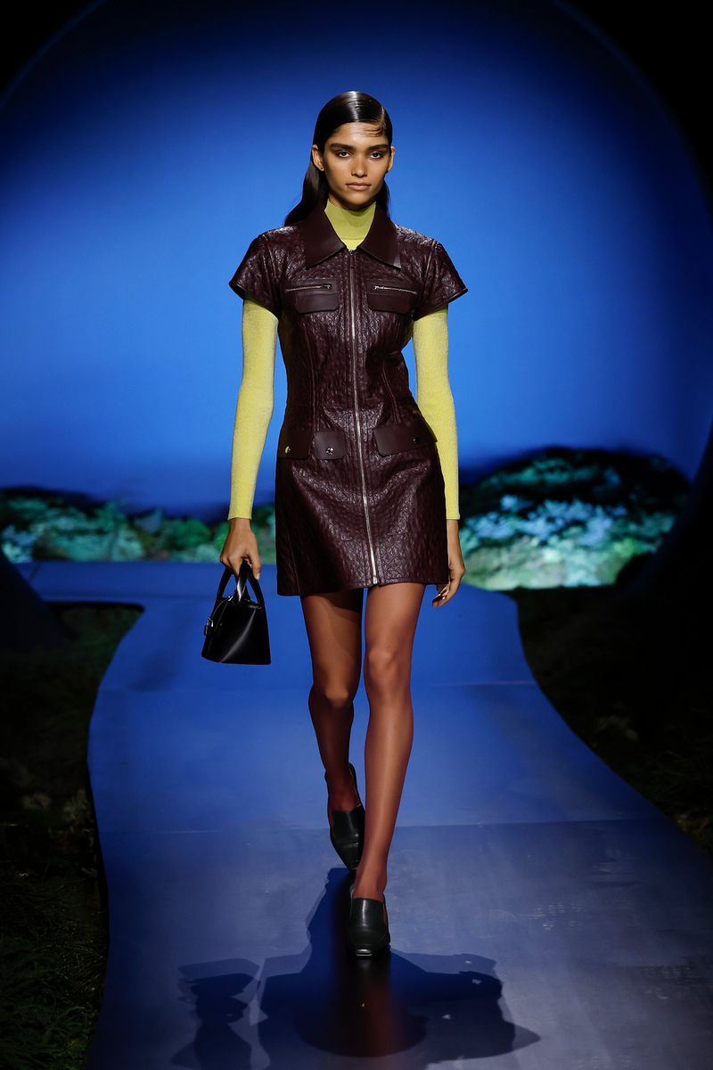 Elina Gunawardena MODEL